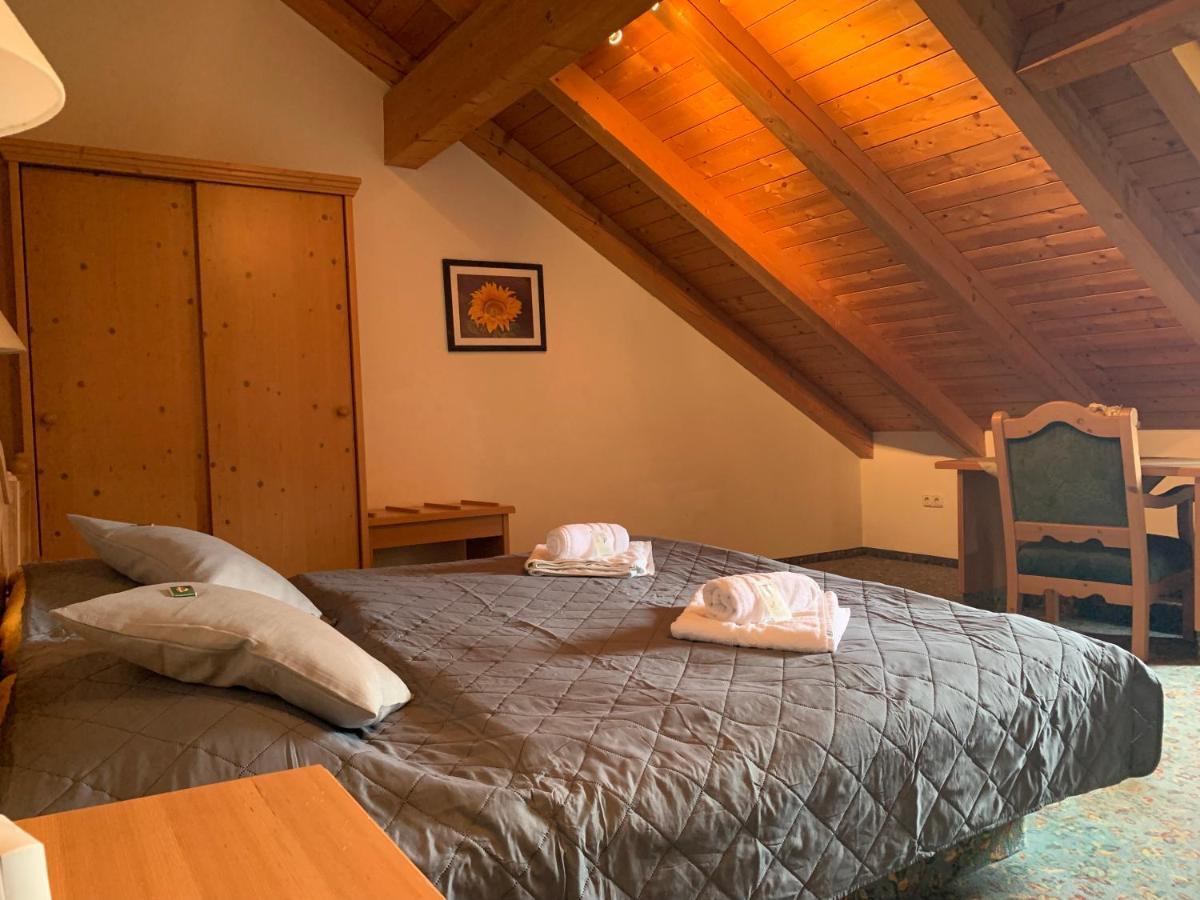 Gasthof Sonnenheim Saaldorf Extérieur photo