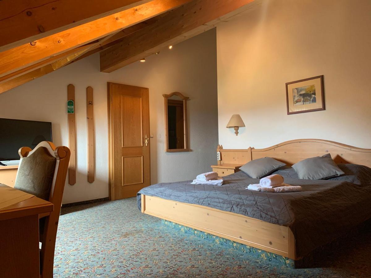 Gasthof Sonnenheim Saaldorf Extérieur photo
