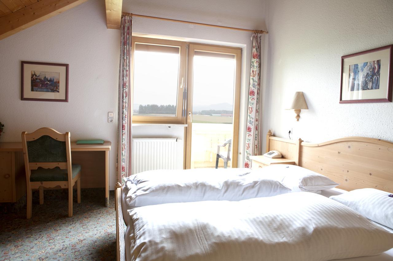 Gasthof Sonnenheim Saaldorf Extérieur photo